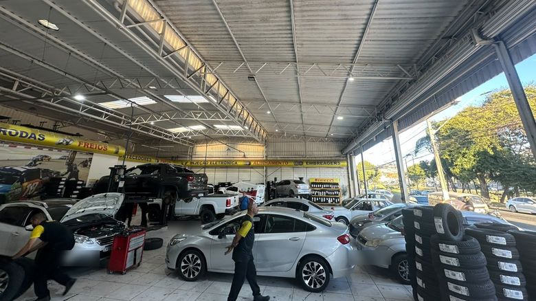 Oficina completa da Pneu & Cia Juiz de Fora